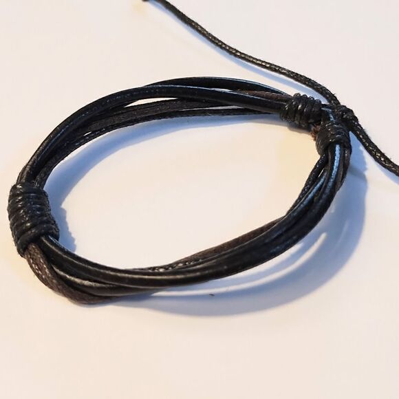 Men's leather bracelet layered new d6 - Picture 1 of 1